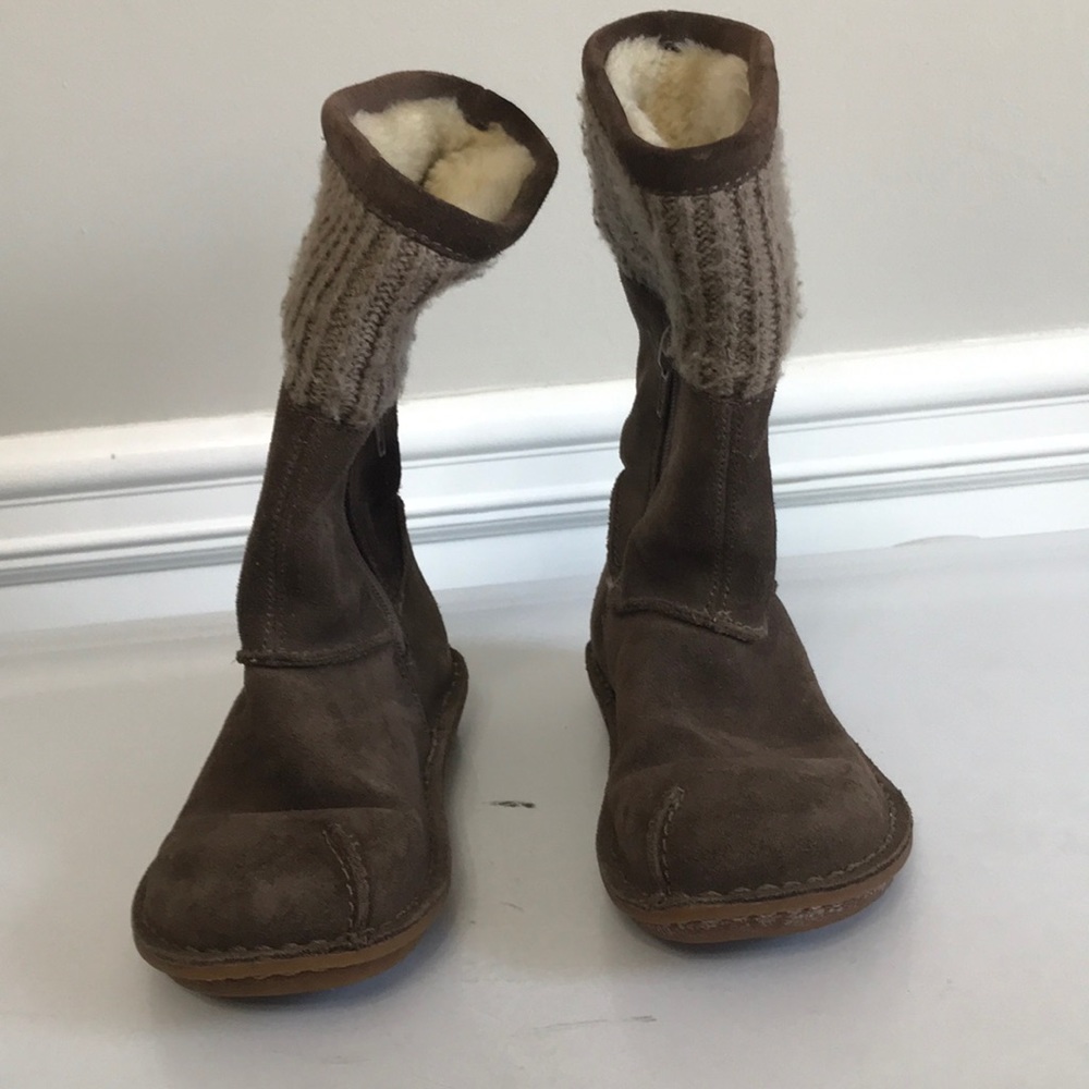 Little girl cold weather boots